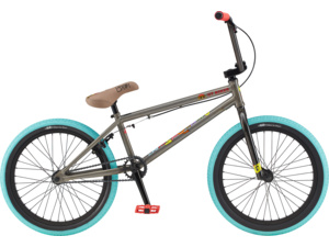 GT Performer 20.5" Silver