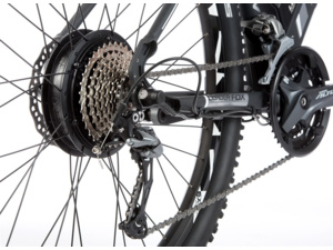 LEADER FOX SWAN 27.5 šedá mat/bílá