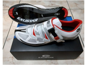 EXUSTAR Tretry silniční SR473KC