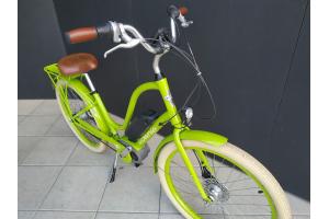ELECTRA Townie GO! 8i Ladies' Lime