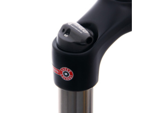 SR SUNTOUR XCR-RL 26 Disc Černá