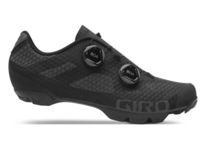 GIRO Tretry Sector Black/Dark Shadow
