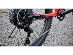 MARIN San Quentin 24 Gloss RedBlack6