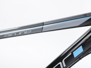 AUTHOR Airline Black/Blue 2