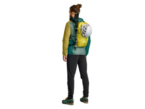 Batoh ORTOVOX Traverse Light 15L Flintstone