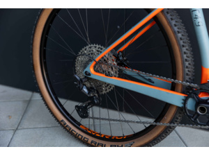 CONWAY RLC 4.9 Grey Matt/Orange - L