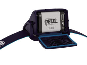 Čelovka PETZL Actik Core Blue 2025