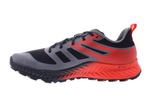 Běžecké boty INOV-8 Trailfly M (P) Black/Fiery Red/Dark Grey