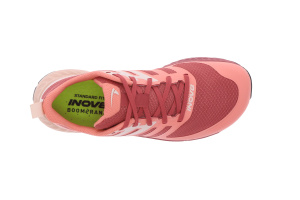 Dámské běžecké boty INOV-8 Trailfly W (S) Dusty Rose/Pale Pink