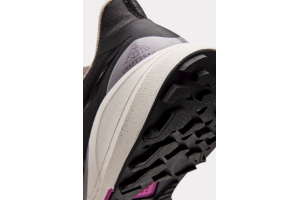 Dámské běžecké boty CRAFT Pure Trail černá