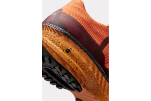 Běžecké boty CRAFT Endurance Trail Hyd oranžová