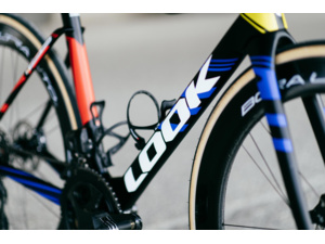 LOOK 795 Blade 2 RS Iconic Radial Campagnolo SR 13 WRL Bora WTO 60