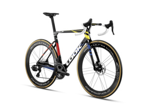 LOOK 795 Blade 2 RS Iconic Radial Campagnolo SR 13 WRL Bora WTO 60