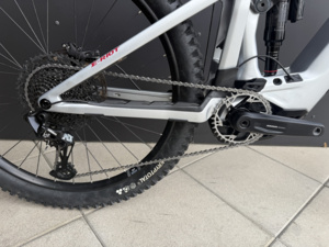 GHOST E-Riot CF Advanced S