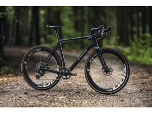 STEVENS Camino RS Pro AXS Nightstone