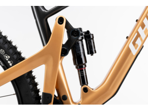 Ghost Riot Trail CF Dirt Brown/Heavy Metal Glossy