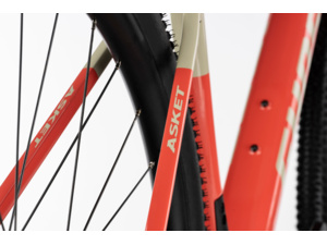 GHOST Asket CF Pro Passion Flame/Sandy Beige Glossy