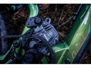 MOUSTACHE Samedi 29 Game 160.9 RACE LTD