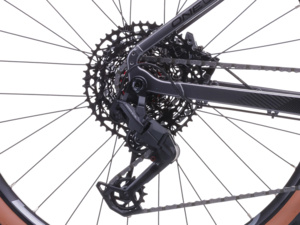 CRUSSIS ONE-Largo 10.11 894 Wh