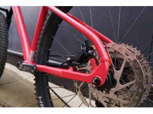 PELLS Root 1 Brick Red - L TEST