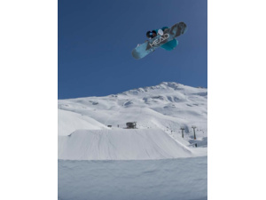 Snowboard HEAD BEAM