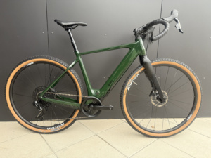 MOUSTACHE Samedi Dimanche 29.6 Gravel Fir Green - M