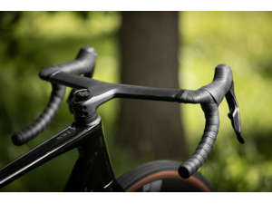 SUPERIOR XR 9.8 GR Matte Carbon/Gloss Black