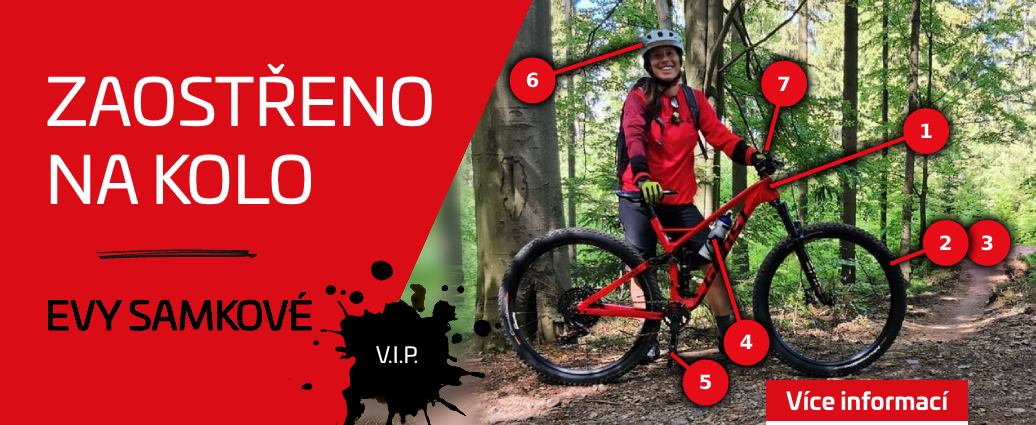 Zaostřeno na kolo Evy Samkové. Když ne prkno, tak Ghost